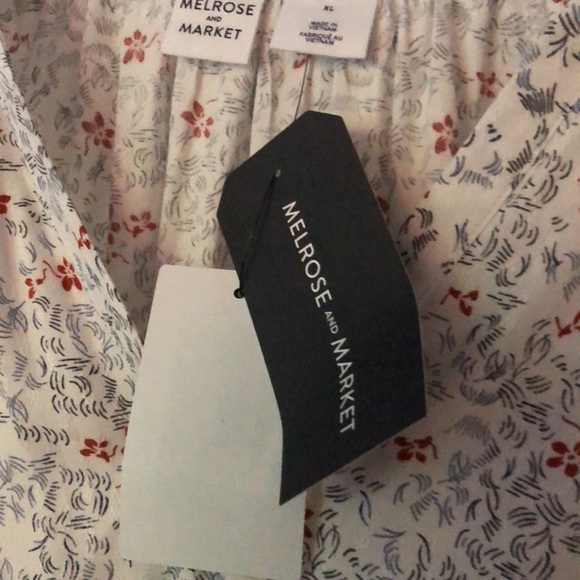 Women’s blouse - Picture 4 of 4